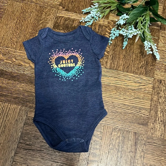 🍭3/$20🍭JUICY COUTURE Oneside 🎨 - Picture 1 of 2